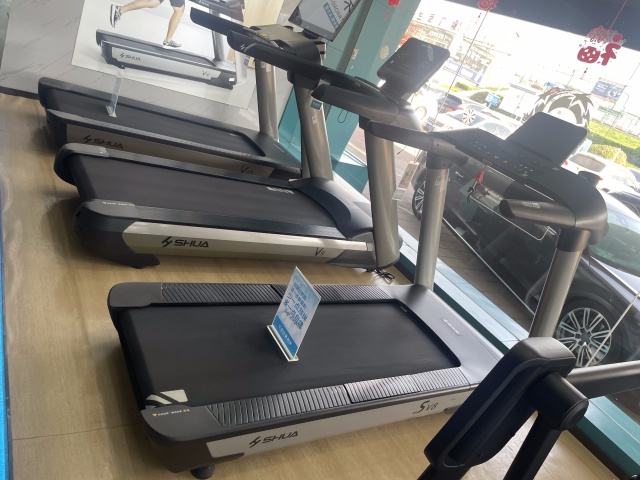 跑步機(jī)、橢圓機(jī)和劃船機(jī)有什么區(qū)別